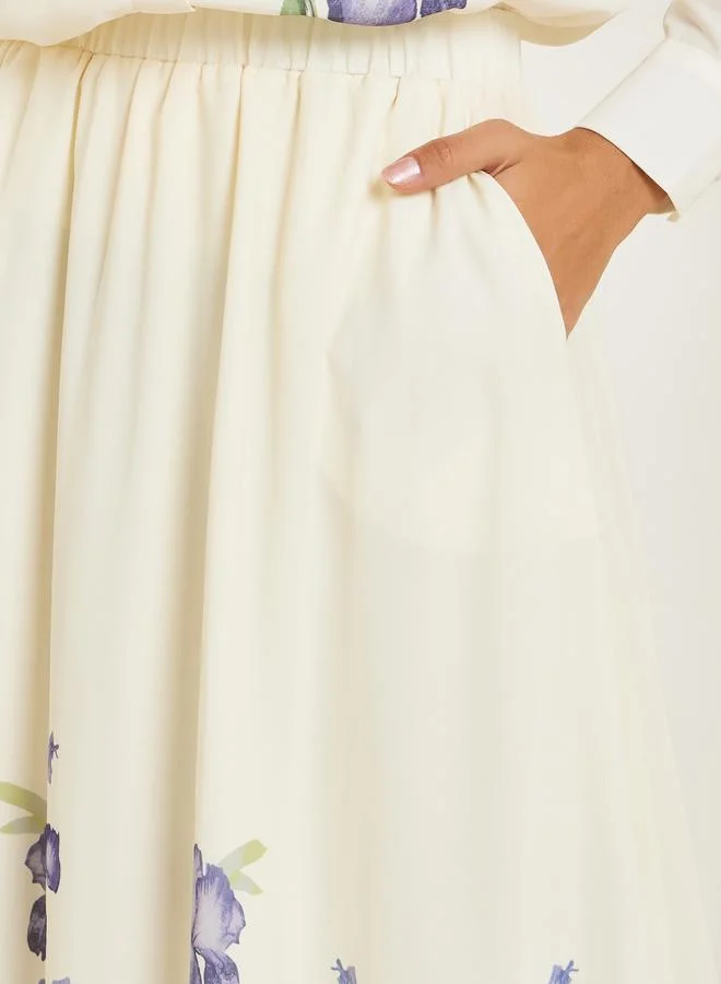 ستايلي تنورة طويلة بحافة واسعة وطبعة زهور